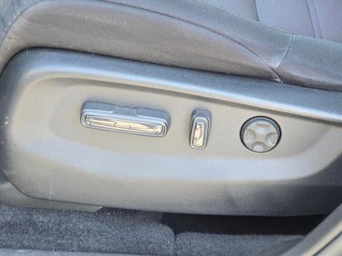 Used 2019 Honda CR-V EX image 18