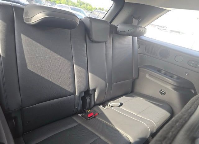 Used 2026 Hyundai Palisade Limited AWD/4WD image 12