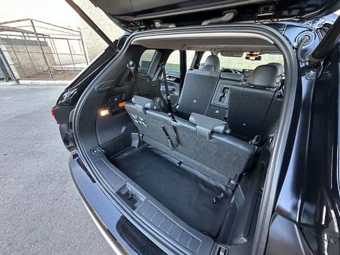 Used 2023 Mitsubishi Outlander SE image 21