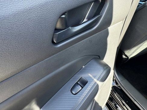 Used 2025 Nissan Altima 2.5 SV image 31