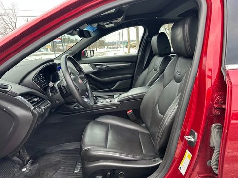 Used 2023 Cadillac CT5 Luxury image 9