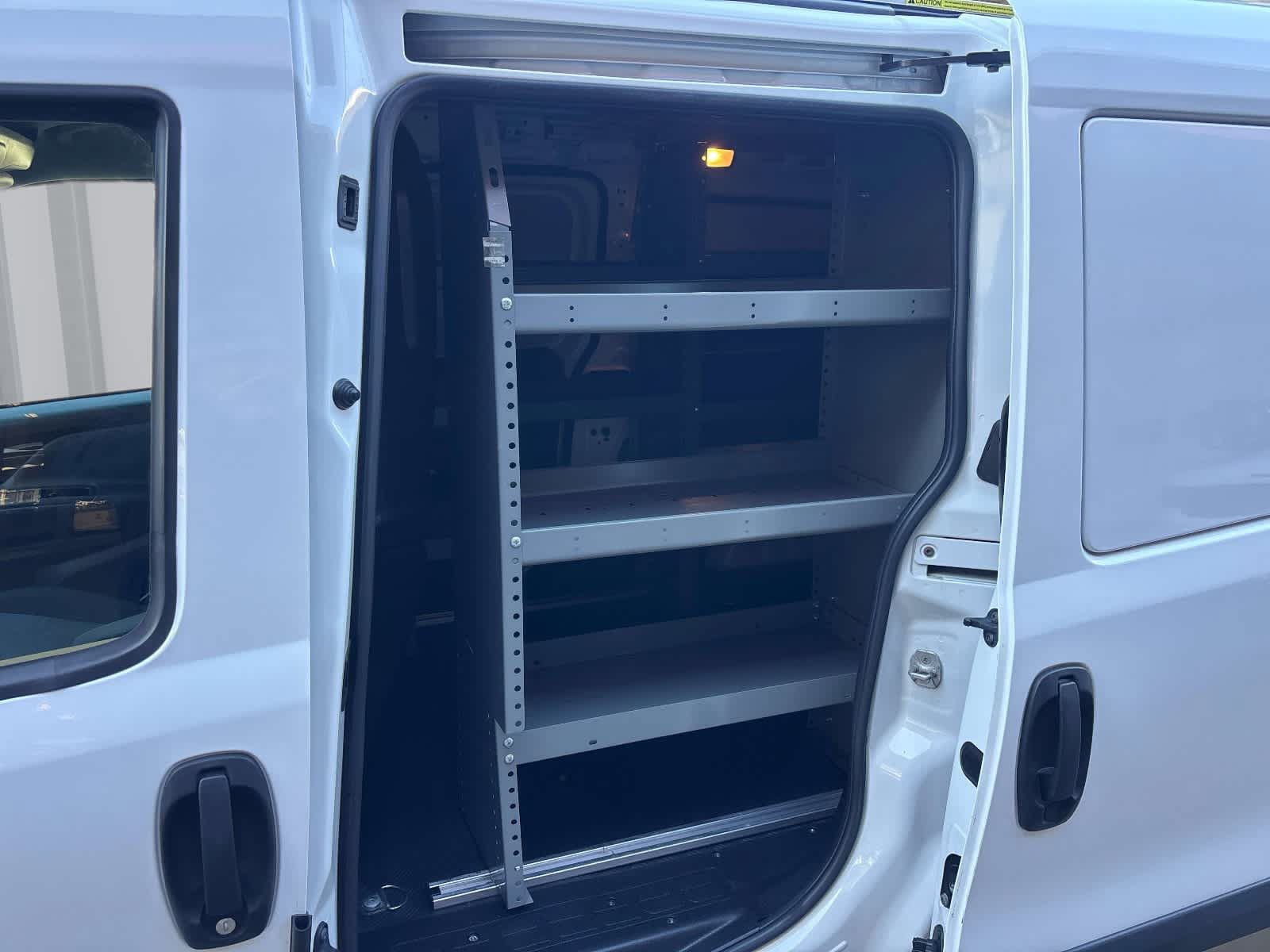 Used 2022 RAM ProMaster City Tradesman FWD image 13