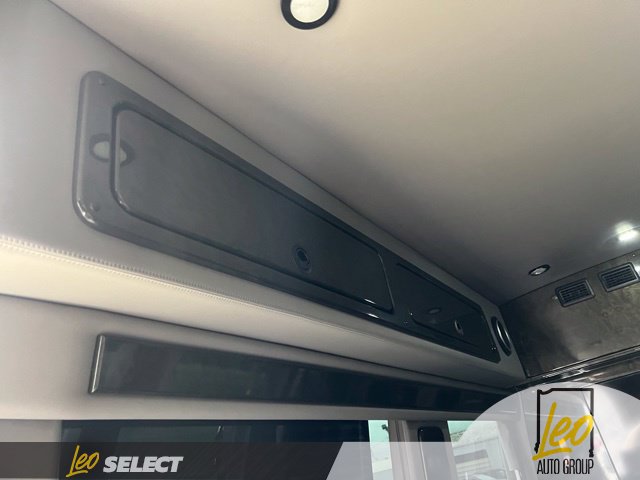 Used 2017 Mercedes-Benz Sprinter 2500 image 51
