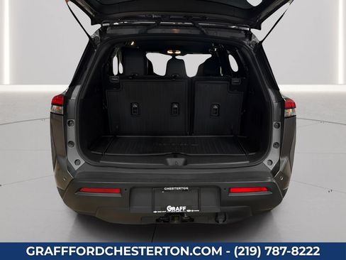Used 2024 Nissan Pathfinder Rock Creek AWD/4WD image 16