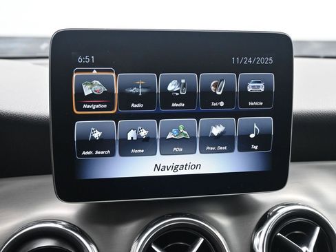 Used 2019 Mercedes-Benz GLA 250 GLA 250 image 14