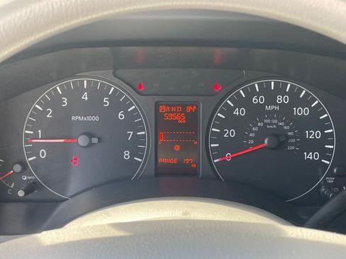 Used 2019 Nissan NV 2500 S RWD image 13