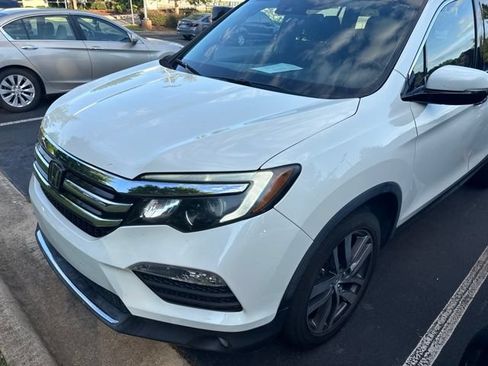 Used 2016 Honda Pilot Elite image 2