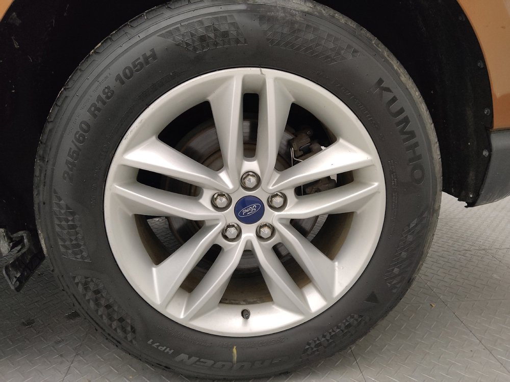 Used 2017 Ford Edge SEL AWD/4WD image 31