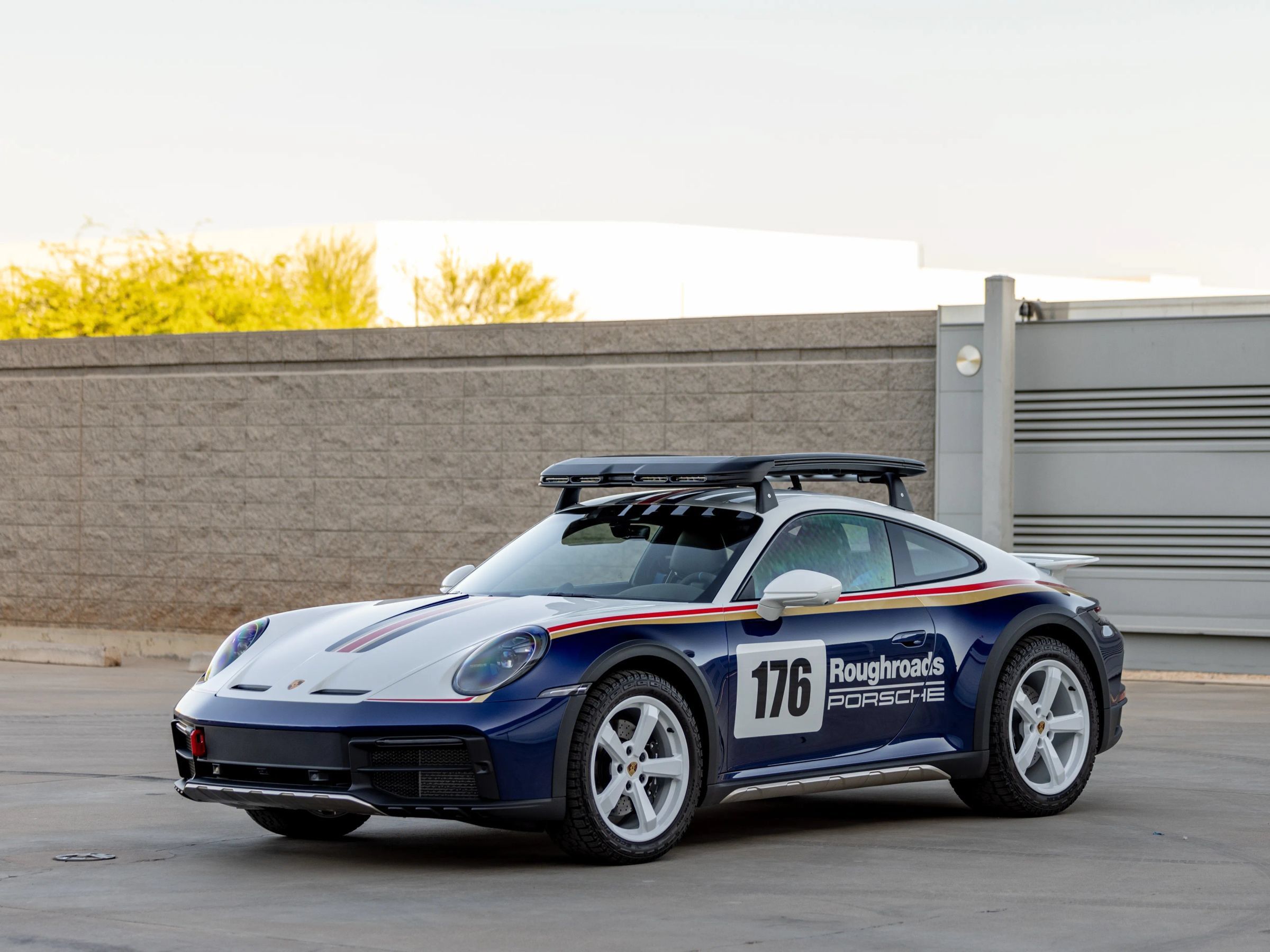 Used 2024 Porsche 911 Dakar AWD/4WD image 4
