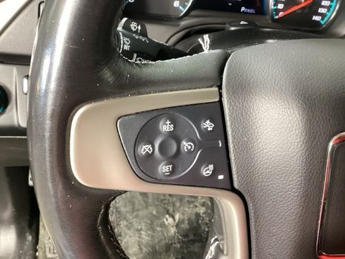 Used 2018 GMC Yukon XL Denali w/ Open Road Package image 29