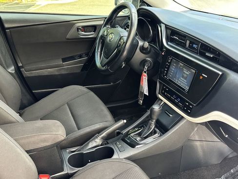 Used 2018 Toyota Corolla iM FWD image 8
