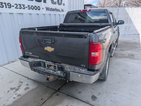Used 2010 Chevrolet Silverado 1500 LTZ w/ Convenience Package image 14