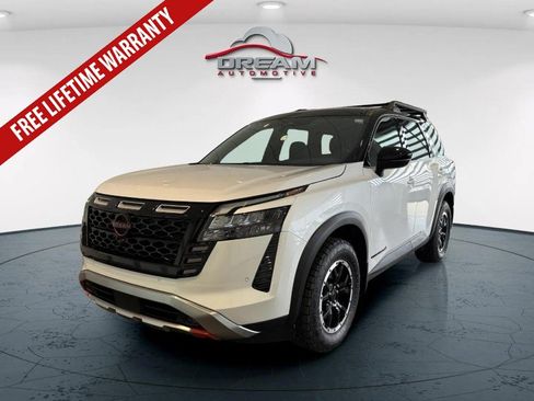 New 2026 Nissan Pathfinder Rock Creek AWD/4WD image 4
