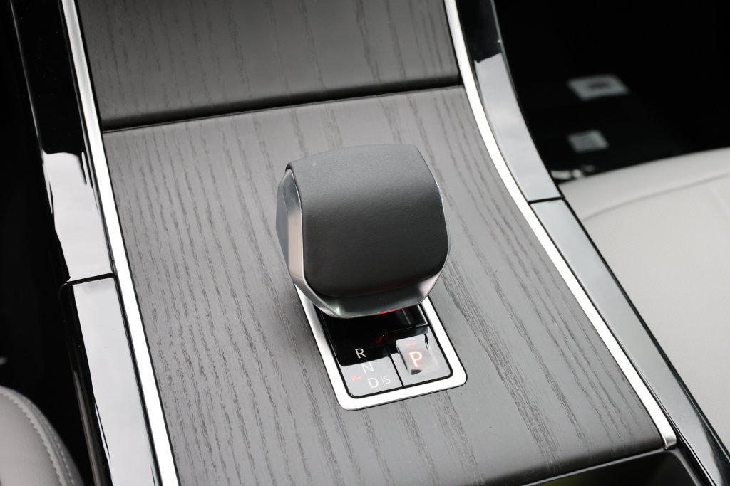 New 2026 Land Rover Range Rover Evoque S AWD/4WD image 21