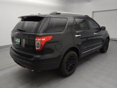 Used 2015 Ford Explorer XLT w/ Equipment Group 202B image 9