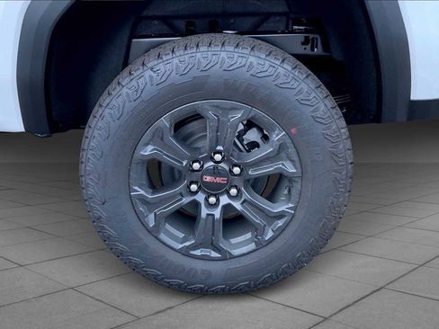 New 2025 GMC Canyon Elevation w/ Convenience Package image 11