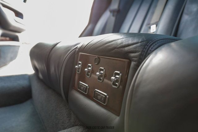 Used 2006 Bentley Arnage R RWD image 40