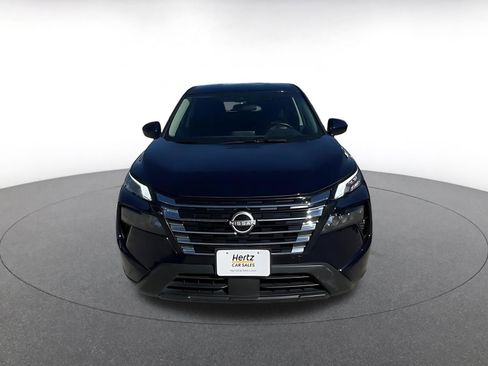 Used 2025 Nissan Rogue SV AWD/4WD image 4