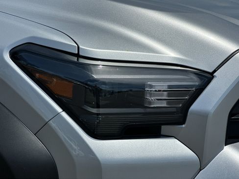 New 2026 Toyota 4Runner TRD Off-Road Premium AWD/4WD image 30