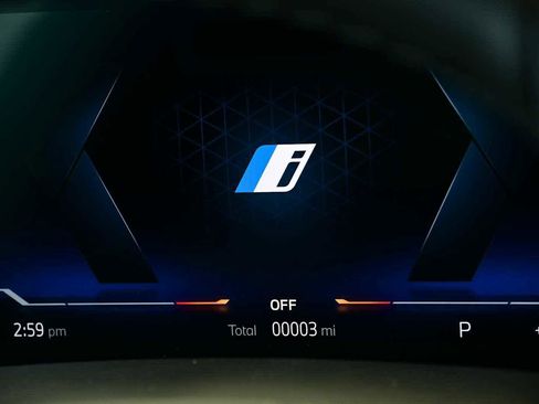 Used 2026 BMW X5 xDrive50e image 30