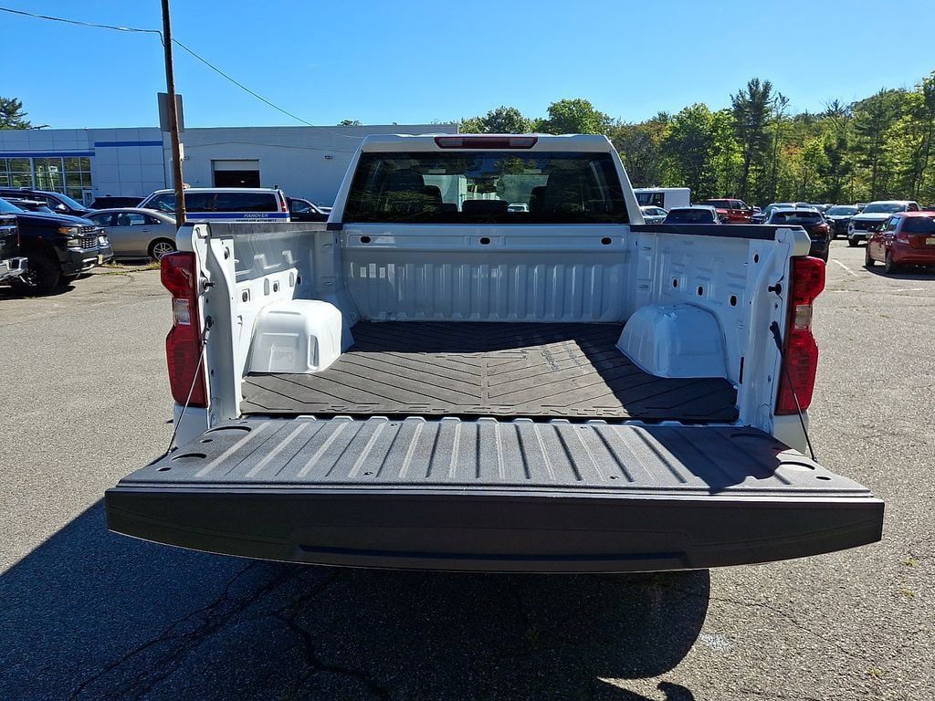Used 2023 Chevrolet Silverado 1500 W/T AWD/4WD image 31