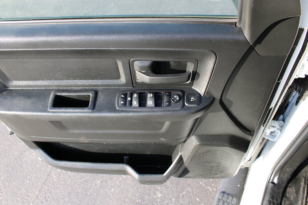Used 2024 RAM 2500 Tradesman AWD/4WD image 28