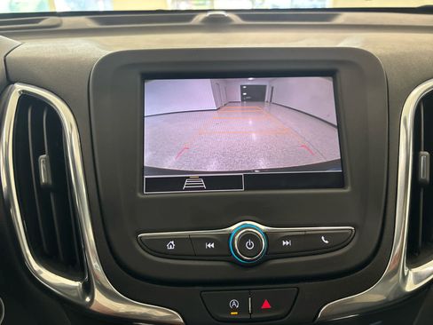 Used 2023 Chevrolet Equinox LT image 41