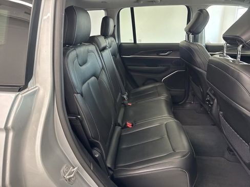 Used 2023 Jeep Grand Cherokee 4WD 4xe image 30
