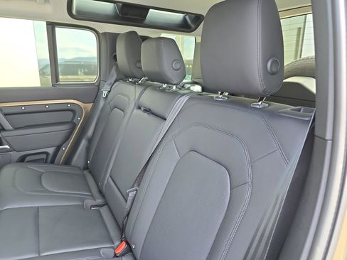 Certified 2025 Land Rover Defender 110 S image 15