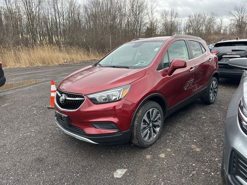 Used 2022 Buick Encore Preferred w/ Safety Package image 5