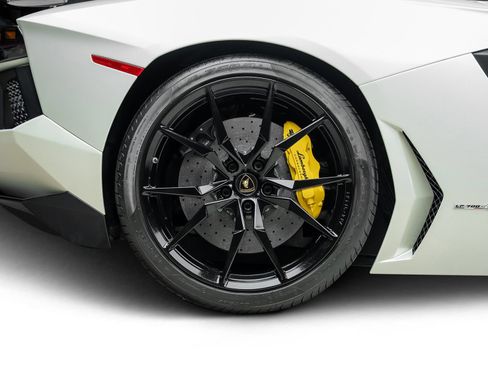 Used 2016 Lamborghini Aventador LP 700-4 AWD/4WD image 30