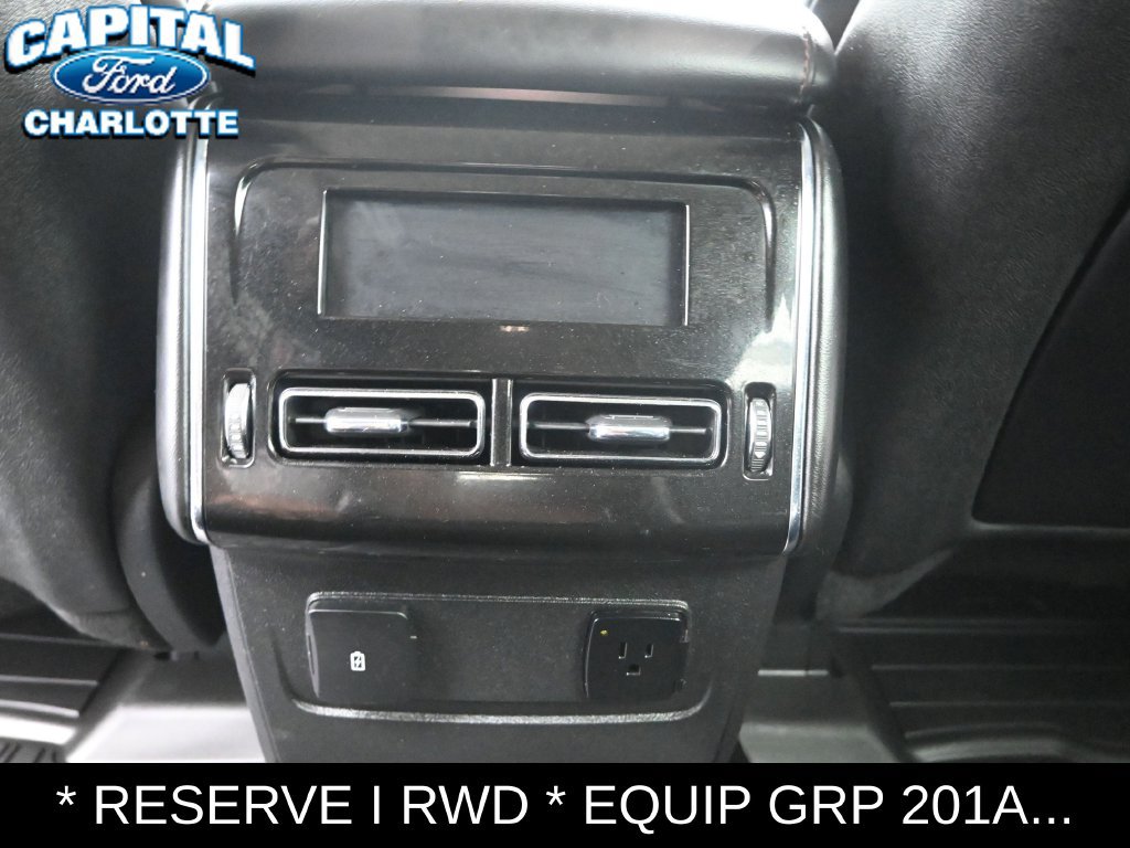 Used 2023 Lincoln Aviator Reserve w/ Equipment Group 201A RWD image 13