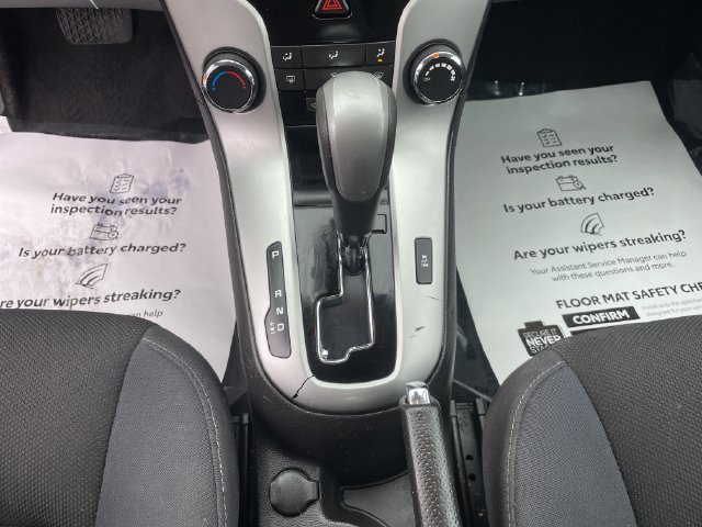 Used 2016 Chevrolet Cruze LT FWD image 23