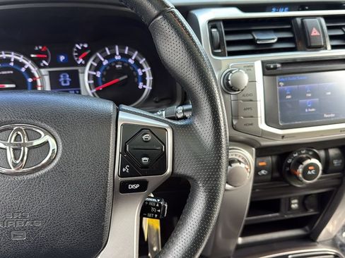 Used 2017 Toyota 4Runner SR5 Premium RWD image 20