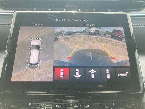 New 2024 Jeep Grand Cherokee Limited 4xe w/ Luxury Tech Group II image 20