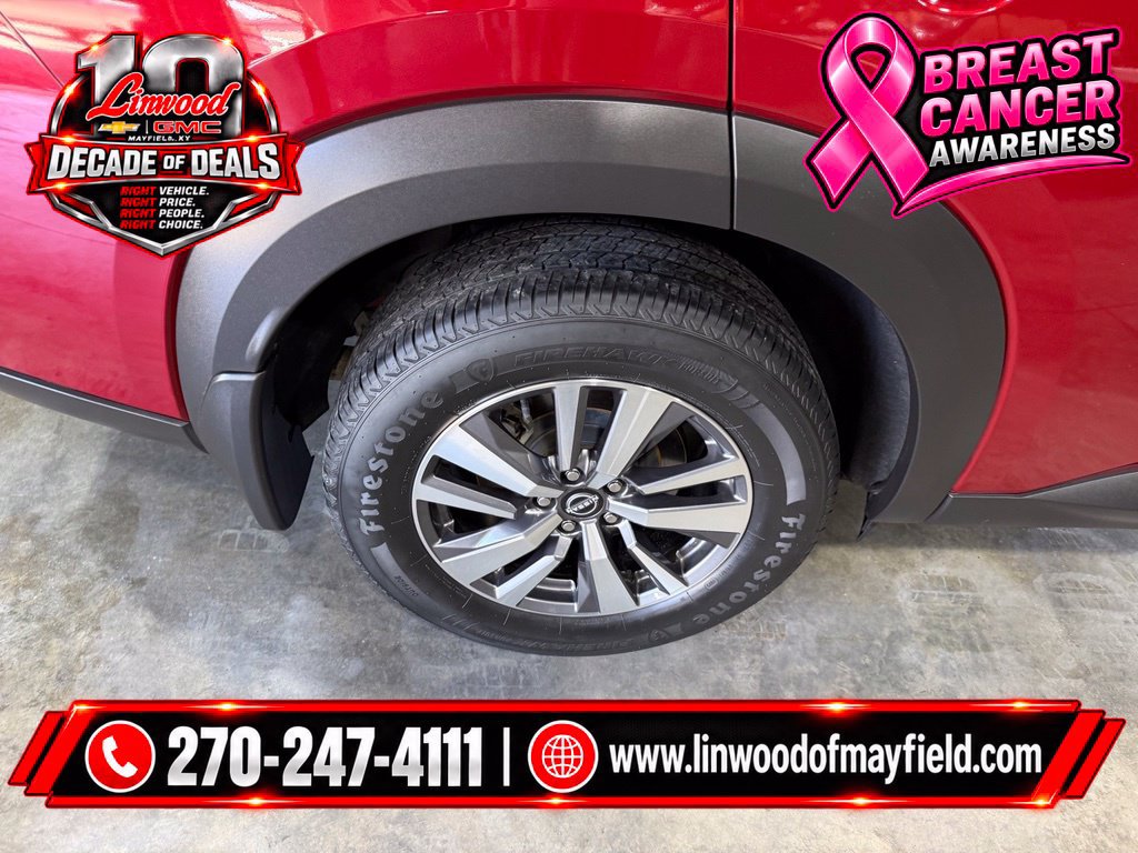 Used 2023 Nissan Pathfinder SL AWD/4WD image 10