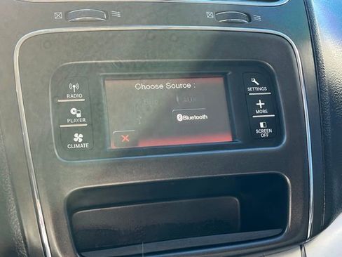 Used 2018 Dodge Journey SXT w/ Connectivity Group image 47