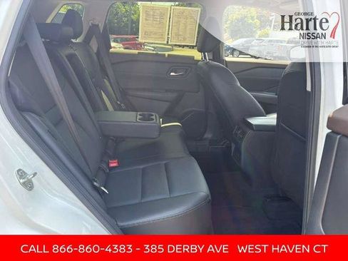 Certified 2023 Nissan Rogue SV w/ SV Premium B Package AWD/4WD image 25
