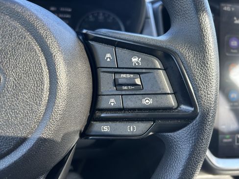 Certified 2025 Subaru Crosstrek 2.0i Premium image 16