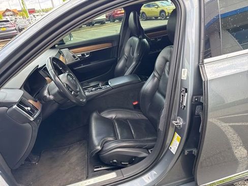 Used 2018 Volvo S90 T8 Inscription w/ Convenience Package AWD/4WD image 13