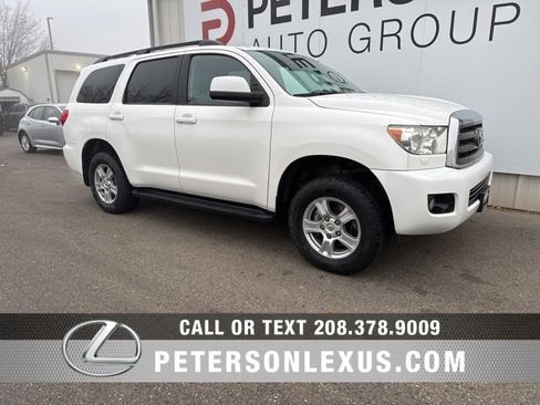 Used 2014 Toyota Sequoia SR5 image 1