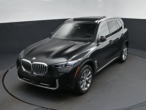 Used 2026 BMW X5 sDrive40i RWD image 32