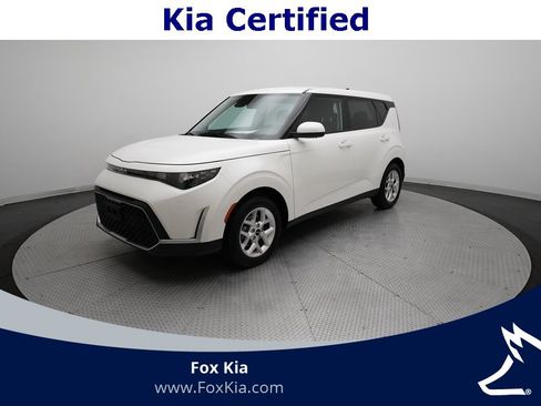 Certified 2023 Kia Soul LX w/ LX Technology Package image 1