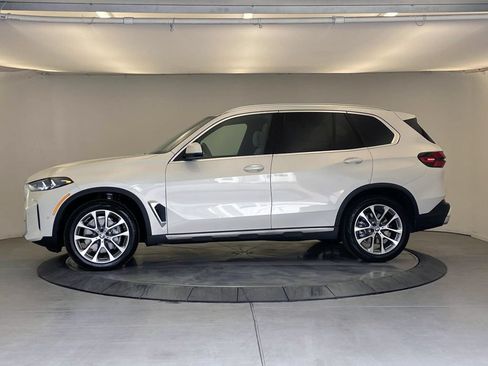 Used 2026 BMW X5 xDrive40i AWD/4WD image 2