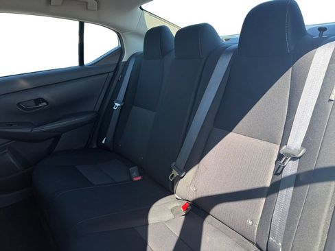 Used 2024 Nissan Sentra SV FWD image 16