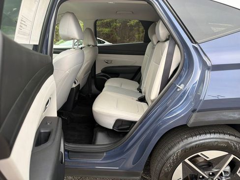 Used 2025 Hyundai Tucson SEL image 25