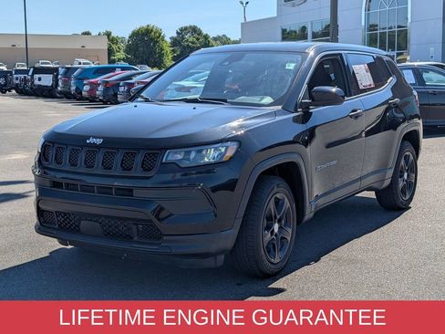 Certified 2023 Jeep Compass Sport AWD/4WD image 4
