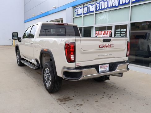New 2026 GMC Sierra 3500 SLE w/ Preferred Package AWD/4WD image 8