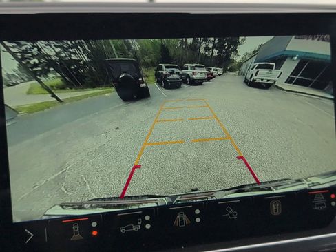 Used 2024 GMC Sierra 1500 SLT w/ SLT Premium Plus Package image 20