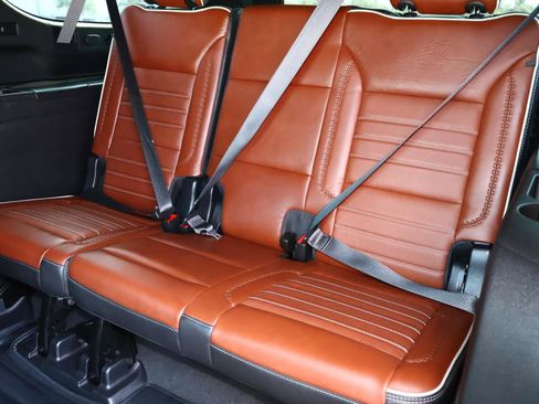 Used 2023 GMC Yukon XL Denali Ultimate image 25